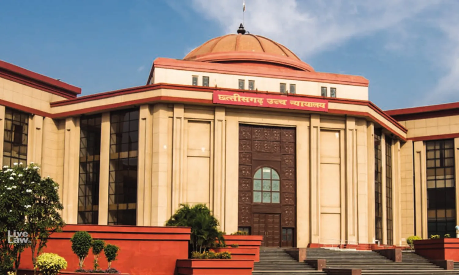 65B सर्टिफिकेट और वॉइस ऑथेंटिकेशन के बिना रिश्वत मांगने की रिकॉर्डिंग मान्य नहीं : छत्तीसगढ़ हाईकोर्ट 65B सर्टिफिकेट और वॉइस ऑथेंटिकेशन के बिना रिश्वत मांगने की रिकॉर्डिंग मान्य नहीं : छत्तीसगढ़ हाईकोर्ट