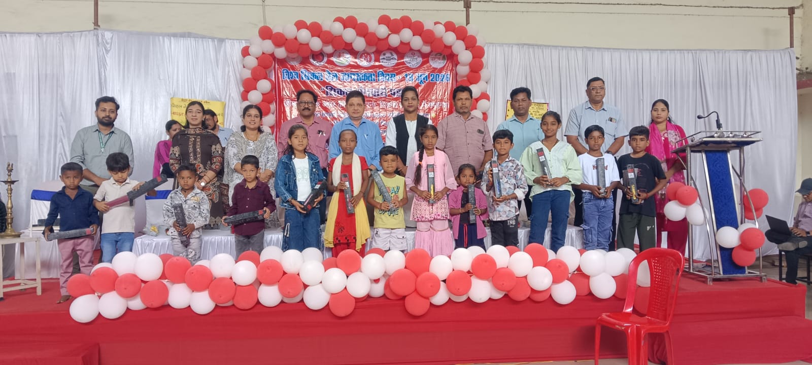 जिला चिकित्सालय दुर्ग में धूमधाम से मनाया गया ‘विश्व सिकल सेल दिवस’, महापौर सहित कई गणमान्य रहे उपस्थित जिला चिकित्सालय दुर्ग में धूमधाम से मनाया गया ‘विश्व सिकल सेल दिवस’, महापौर सहित कई गणमान्य रहे उपस्थित