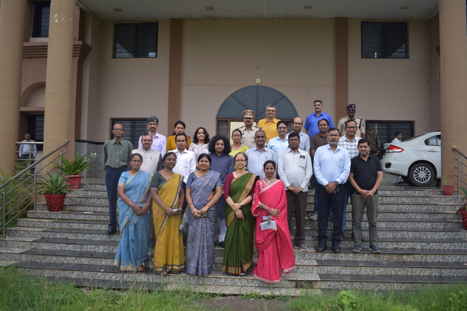 हर विश्वविद्यालय में बने मानवाधिकार सेल : प्रो. कन्हैया त्रिपाठी हर विश्वविद्यालय में बने मानवाधिकार सेल : प्रो. कन्हैया त्रिपाठी